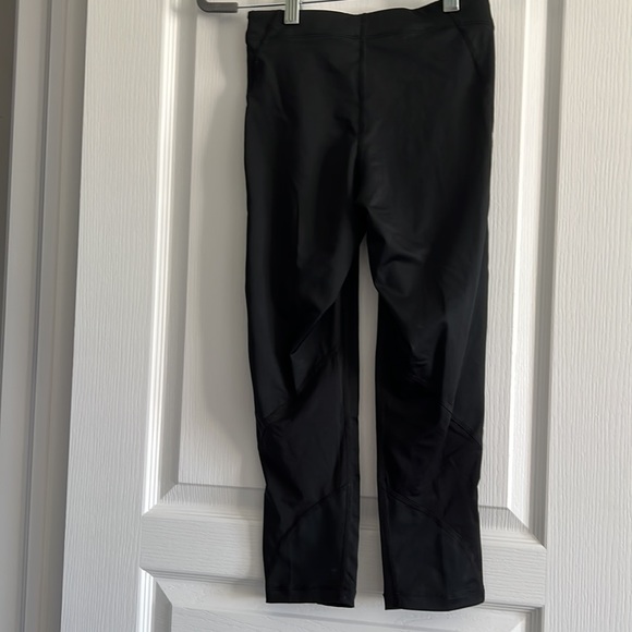 NIKE PRO capris leggings - Picture 2 of 3